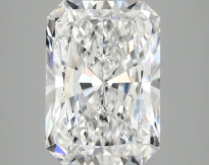 4.04 Carat Radiant Shaped Ideal Cut VVS2 IGI Certified Lab Grown Diamond