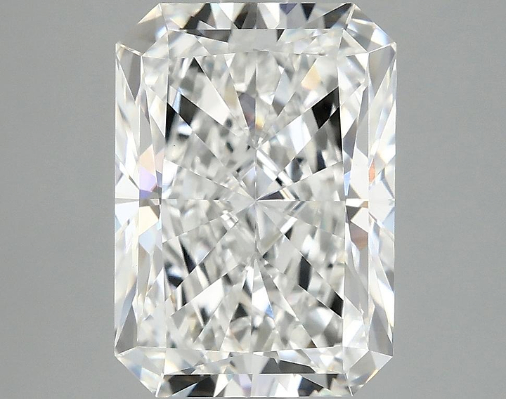 3.96 Carat Radiant Shaped Ideal Cut VS1 IGI Certified Lab Grown Diamond