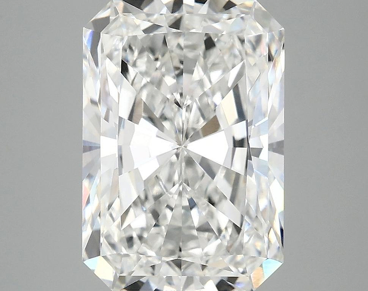 4.09 Carat Radiant Shaped Ideal Cut VVS2 IGI Certified Lab Grown Diamond
