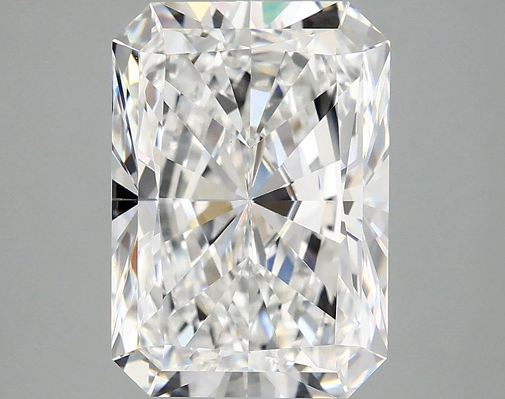 4.01 Carat Radiant Shaped Ideal Cut VS1 IGI Certified Lab Grown Diamond