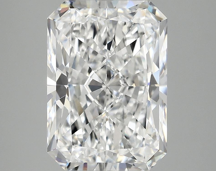 4.05 Carat Radiant Shaped Ideal Cut VS1 IGI Certified Lab Grown Diamond
