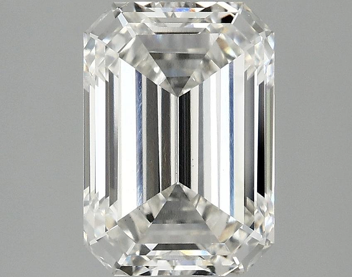 2.51 Carat Emerald Shaped Ideal Cut VS1 IGI Certified Lab Grown Diamond
