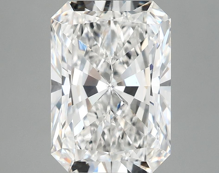 4.07 Carat Radiant Shaped Ideal Cut VS1 IGI Certified Lab Grown Diamond