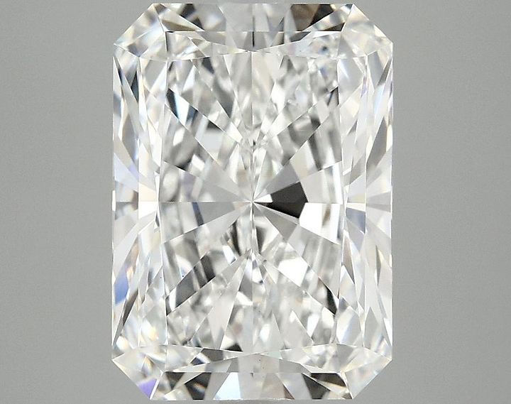 4.25 Carat Radiant Shaped Ideal Cut VS1 IGI Certified Lab Grown Diamond