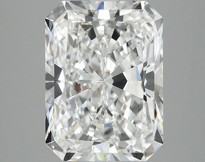 4.06 Carat Radiant Shaped Excellent Cut VVS2 IGI Certified Lab Grown Diamond