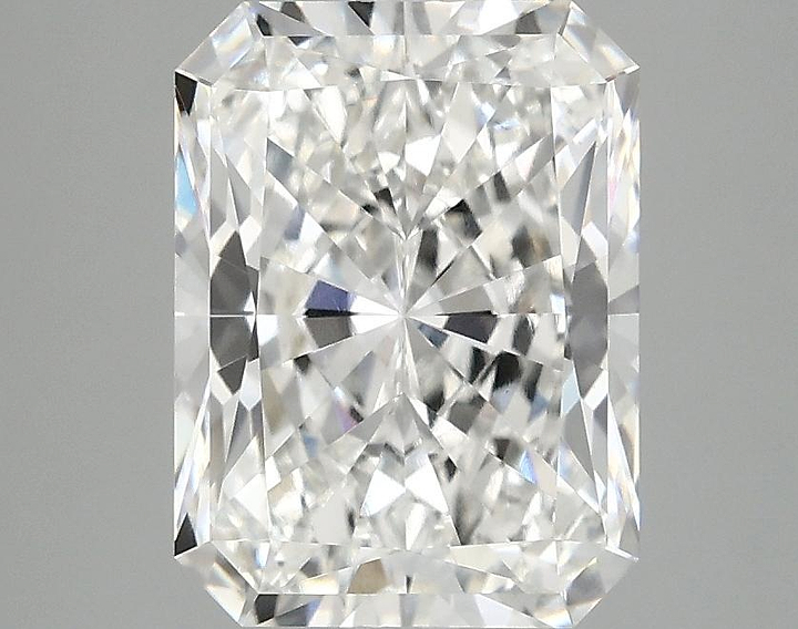 3.05 Carat Radiant Shaped Excellent Cut VVS2 IGI Certified Lab Grown Diamond