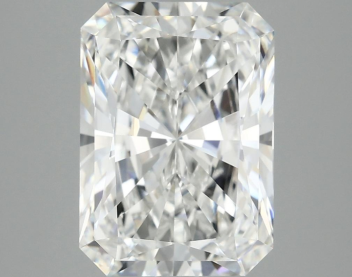 4.19 Carat Radiant Shaped Ideal Cut VVS2 IGI Certified Lab Grown Diamond