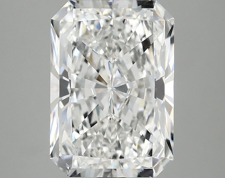 3.75 Carat Radiant Shaped Ideal Cut VS1 IGI Certified Lab Grown Diamond