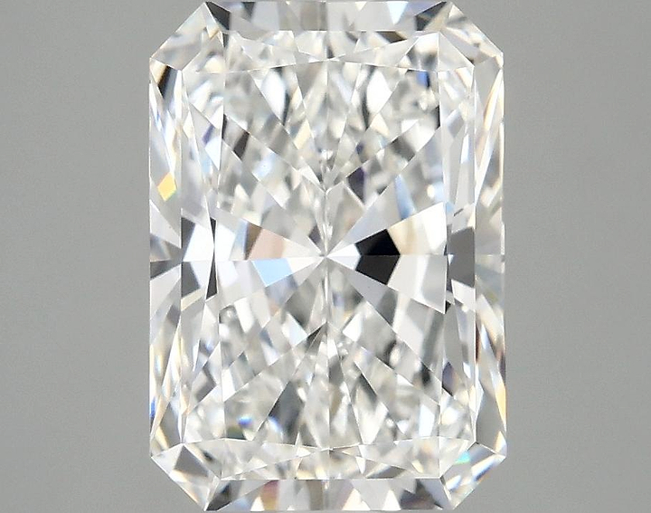 3.06 Carat Radiant Shaped Ideal Cut VVS2 IGI Certified Lab Grown Diamond