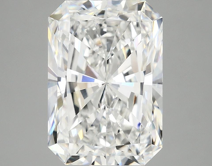 4.03 Carat Radiant Shaped Ideal Cut VVS2 IGI Certified Lab Grown Diamond