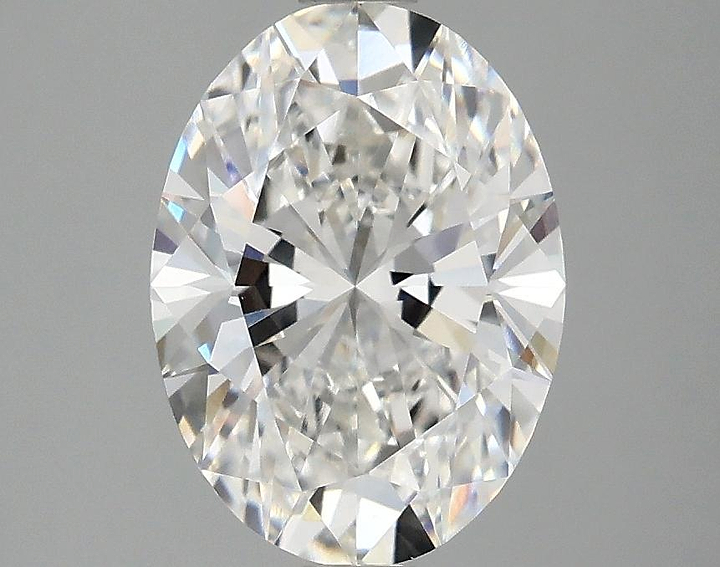 2.1 Carat Oval Shaped Excellent Cut VVS2 IGI Certified Lab Grown Diamond