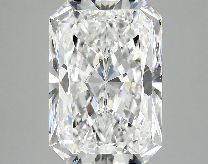 4.1 Carat Radiant Shaped Ideal Cut VVS2 IGI Certified Lab Grown Diamond