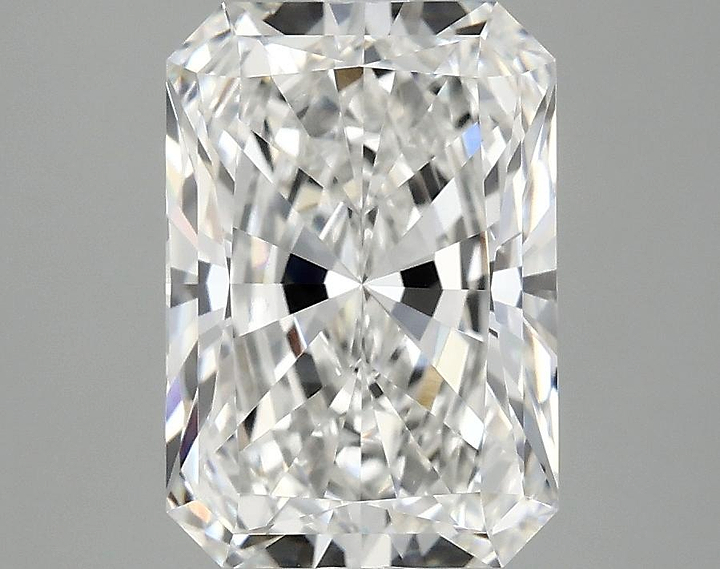 3.07 Carat Radiant Shaped Ideal Cut VVS2 IGI Certified Lab Grown Diamond