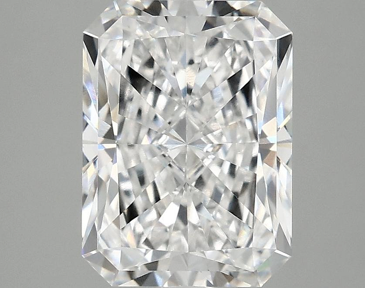 2.97 Carat Radiant Shaped Excellent Cut VS1 IGI Certified Lab Grown Diamond