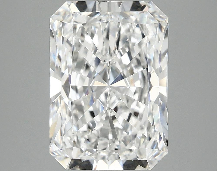 4.09 Carat Radiant Shaped Ideal Cut VVS2 IGI Certified Lab Grown Diamond