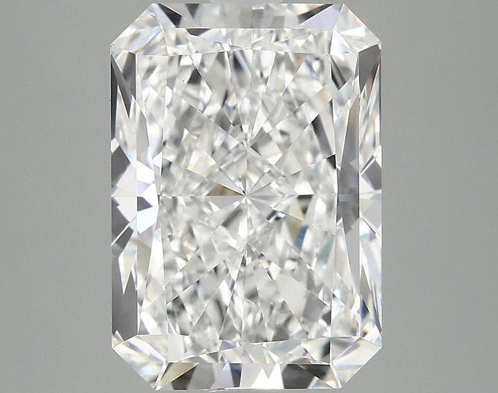 4.07 Carat Radiant Shaped Ideal Cut VVS2 IGI Certified Lab Grown Diamond
