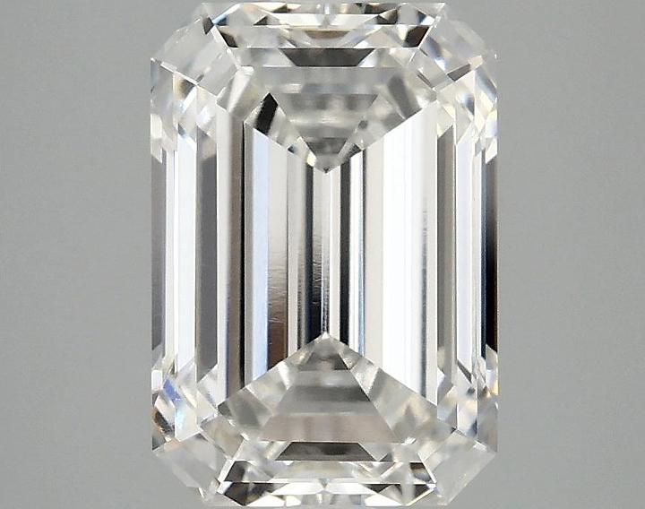 3.1 Carat Emerald Shaped Ideal Cut VVS2 IGI Certified Lab Grown Diamond
