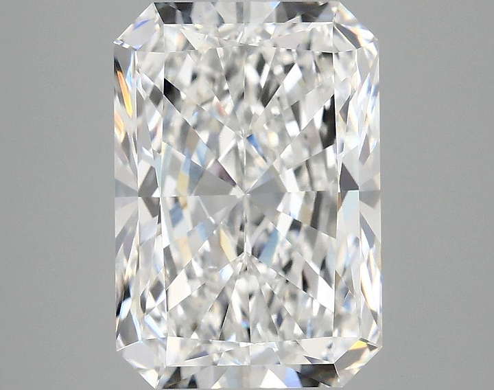 4.16 Carat Radiant Shaped Ideal Cut VS1 IGI Certified Lab Grown Diamond
