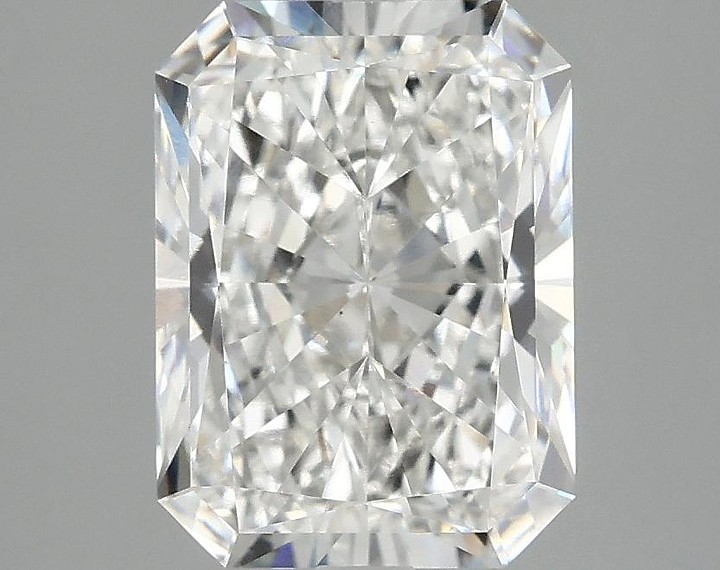 2.88 Carat Radiant Shaped Excellent Cut VS1 IGI Certified Lab Grown Diamond