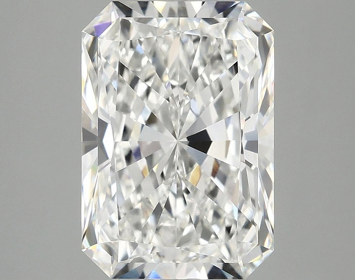 4.03 Carat Radiant Shaped Ideal Cut VVS2 IGI Certified Lab Grown Diamond