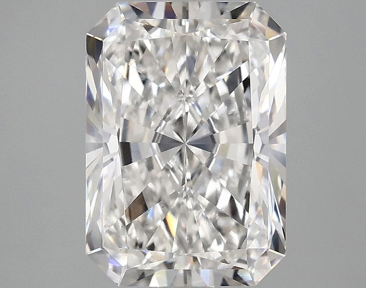 3.08 Carat Radiant Shaped Ideal Cut VS1 IGI Certified Lab Grown Diamond