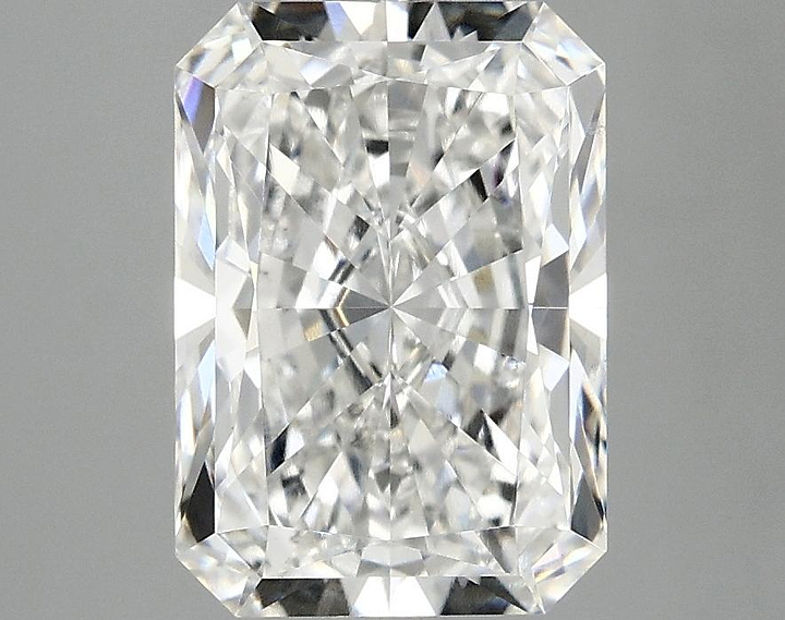 3.09 Carat Radiant Shaped Ideal Cut VS1 IGI Certified Lab Grown Diamond