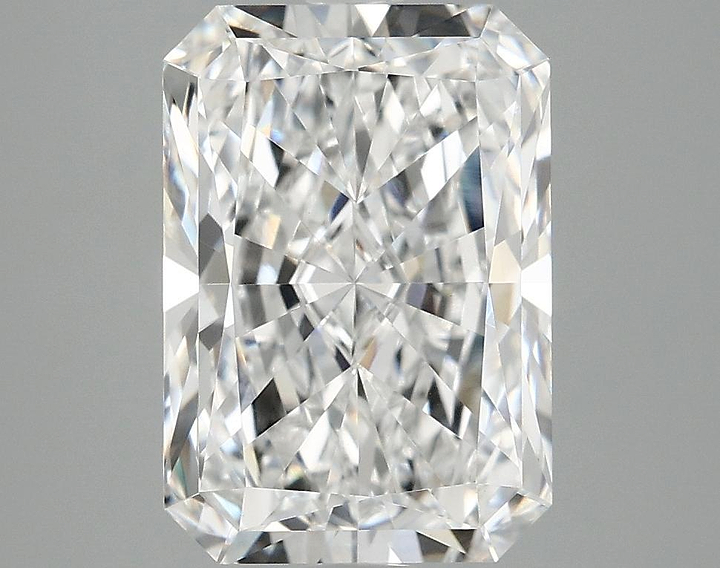 4.07 Carat Radiant Shaped Ideal Cut VVS2 IGI Certified Lab Grown Diamond