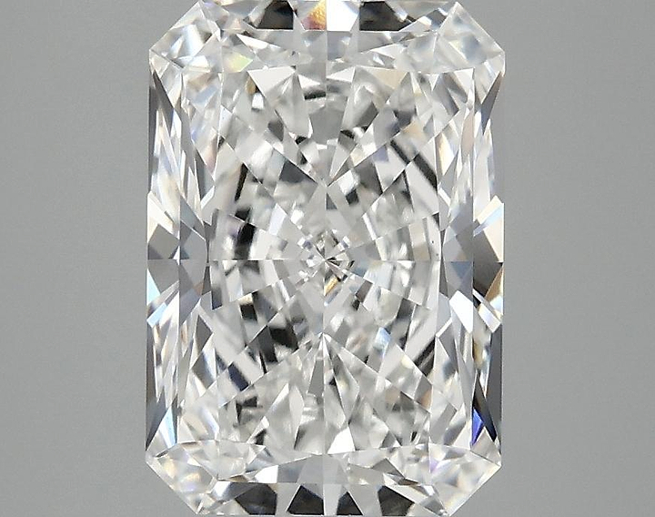 2.99 Carat Radiant Shaped Ideal Cut VS1 IGI Certified Lab Grown Diamond