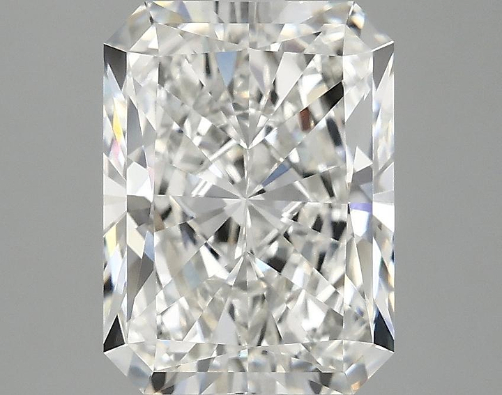 2.99 Carat Radiant Shaped Excellent Cut VVS2 IGI Certified Lab Grown Diamond