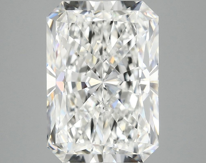 4.13 Carat Radiant Shaped Ideal Cut VVS2 IGI Certified Lab Grown Diamond