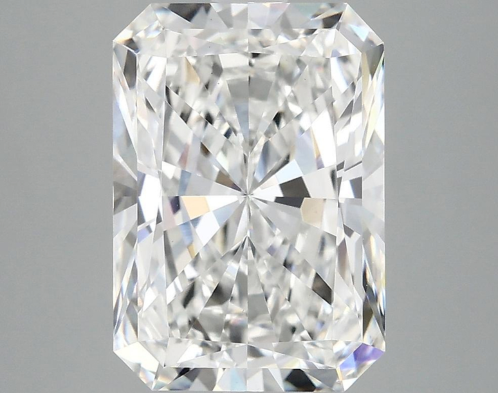 4.05 Carat Radiant Shaped Ideal Cut VVS2 IGI Certified Lab Grown Diamond