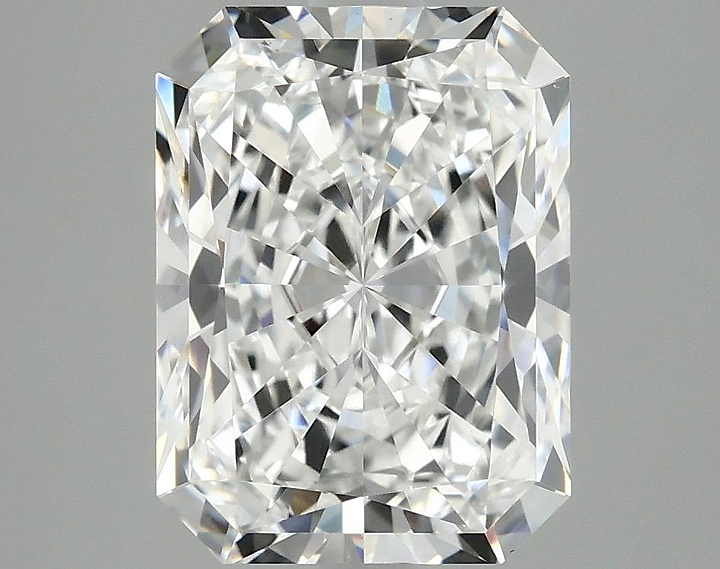 3.72 Carat Radiant Shaped Excellent Cut VS2 IGI Certified Lab Grown Diamond