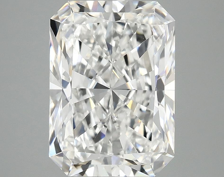 4.04 Carat Radiant Shaped Ideal Cut VVS2 IGI Certified Lab Grown Diamond