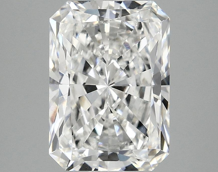 3.08 Carat Radiant Shaped Ideal Cut VVS2 IGI Certified Lab Grown Diamond