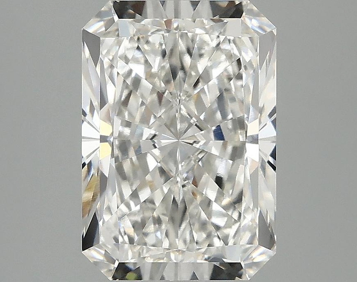 3.1 Carat Radiant Shaped Ideal Cut VVS2 IGI Certified Lab Grown Diamond