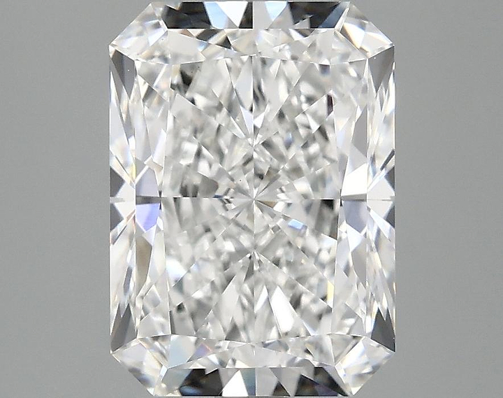3.09 Carat Radiant Shaped Excellent Cut VVS2 IGI Certified Lab Grown Diamond