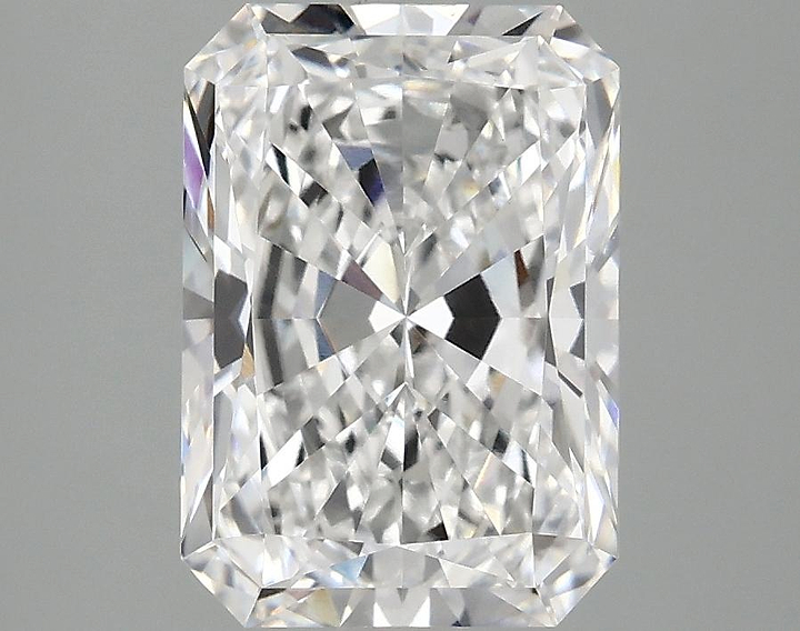3.07 Carat Radiant Shaped Ideal Cut VS1 IGI Certified Lab Grown Diamond