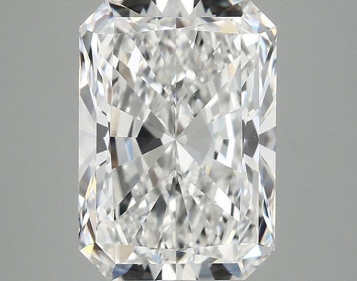 4.02 Carat Radiant Shaped Ideal Cut VVS2 IGI Certified Lab Grown Diamond