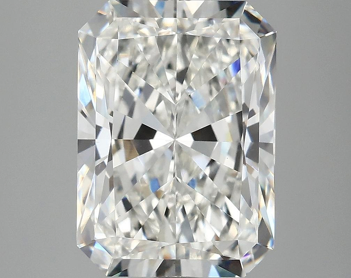 4.02 Carat Radiant Shaped Excellent Cut VVS2 IGI Certified Lab Grown Diamond