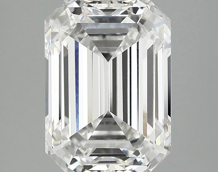 3.03 Carat Emerald Shaped Excellent Cut VS1 IGI Certified Lab Grown Diamond