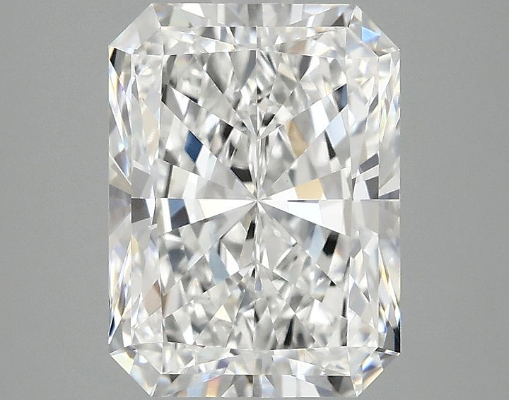 3.01 Carat Radiant Shaped Excellent Cut VVS2 IGI Certified Lab Grown Diamond