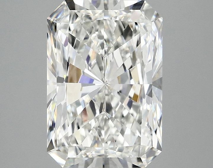 3.89 Carat Radiant Shaped Ideal Cut VVS2 IGI Certified Lab Grown Diamond