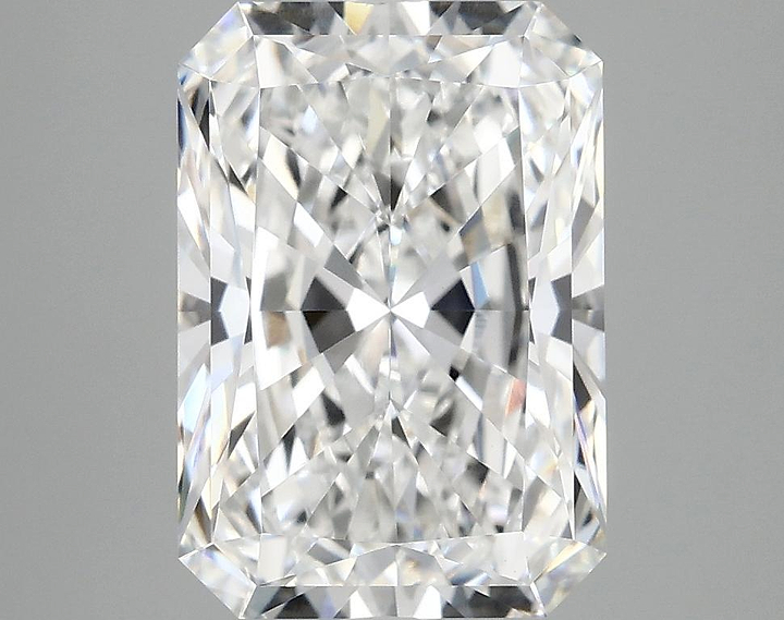 4.09 Carat Radiant Shaped Ideal Cut VVS2 IGI Certified Lab Grown Diamond