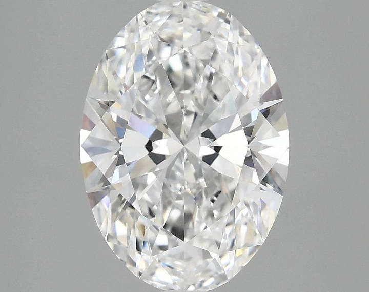 2.1 Carat Oval Shaped Ideal Cut VVS2 IGI Certified Lab Grown Diamond