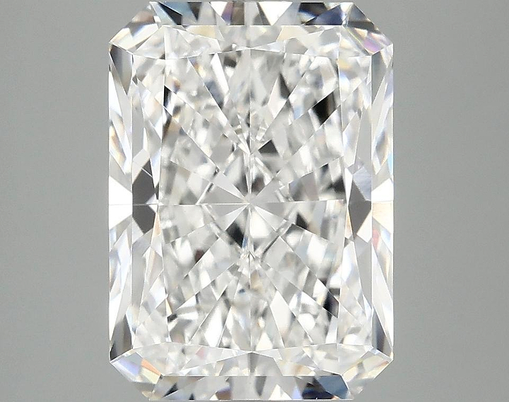 4.08 Carat Radiant Shaped Ideal Cut VVS2 IGI Certified Lab Grown Diamond