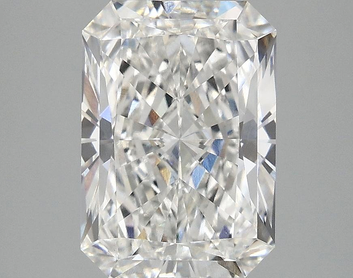 3.05 Carat Radiant Shaped Ideal Cut VS1 IGI Certified Lab Grown Diamond