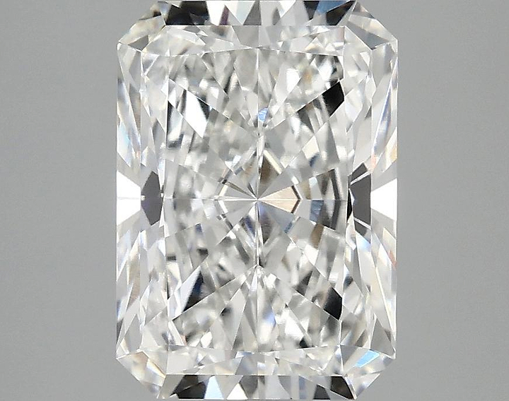 2.9 Carat Radiant Shaped Ideal Cut VVS2 IGI Certified Lab Grown Diamond