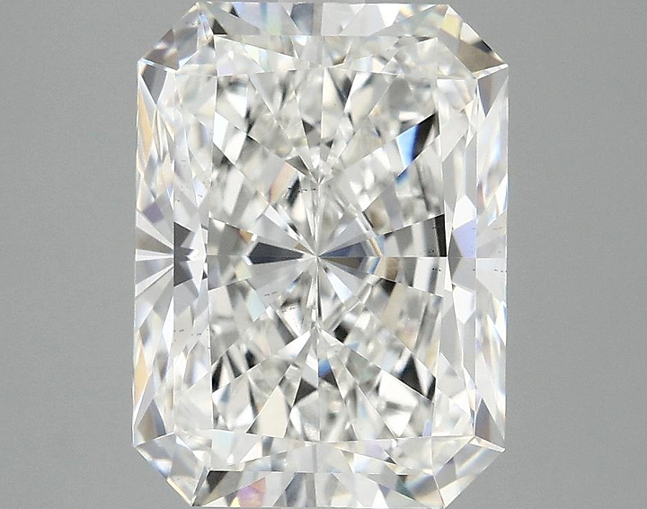 4.04 Carat Radiant Shaped Excellent Cut VS2 IGI Certified Lab Grown Diamond