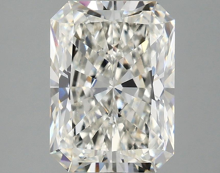 3.06 Carat Radiant Shaped Excellent Cut VVS2 IGI Certified Lab Grown Diamond