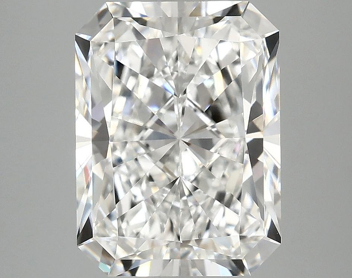 4.05 Carat Radiant Shaped Excellent Cut VVS2 IGI Certified Lab Grown Diamond